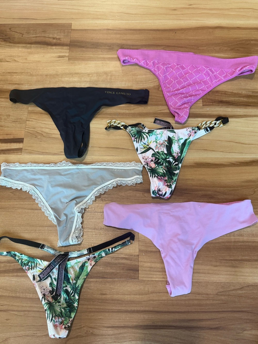 Gently used underwear lot sz xs/s Victoria’s Secret, Vince camuto, Calvin Klein